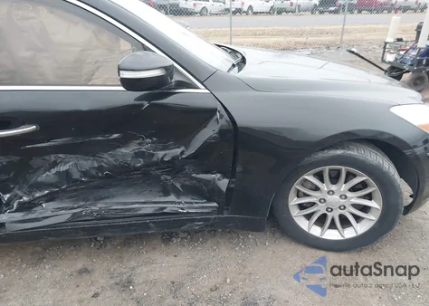 2009 Hyundai Genesis 3.8 z USA, uszkodzony, nr VIN KMHGC46E29U021904